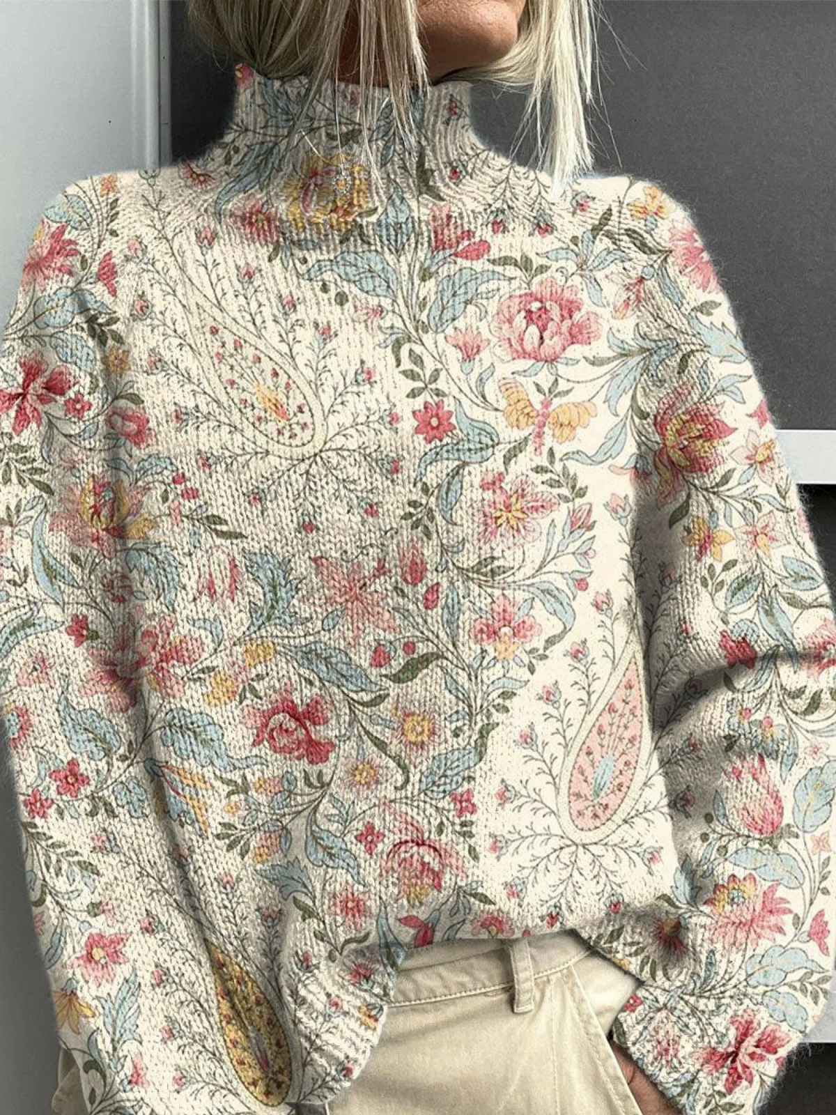 JULIA | VINTAGE PAISLEY TURTLENECK JUMPER