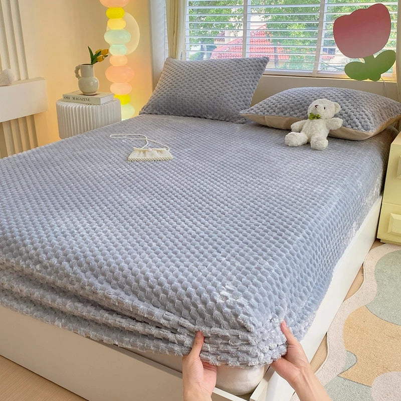 SILVERCLOUD | GREY PLUSH BEDDING SET