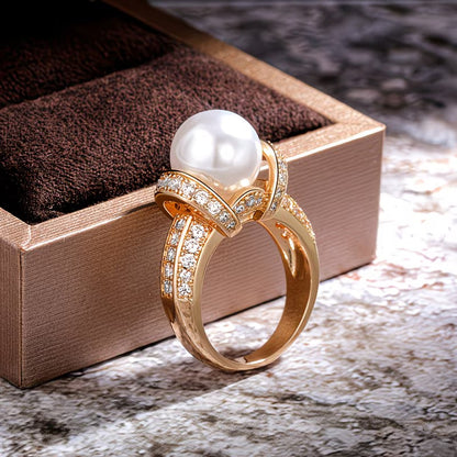 REGINA | THE CROWN PEARL RING