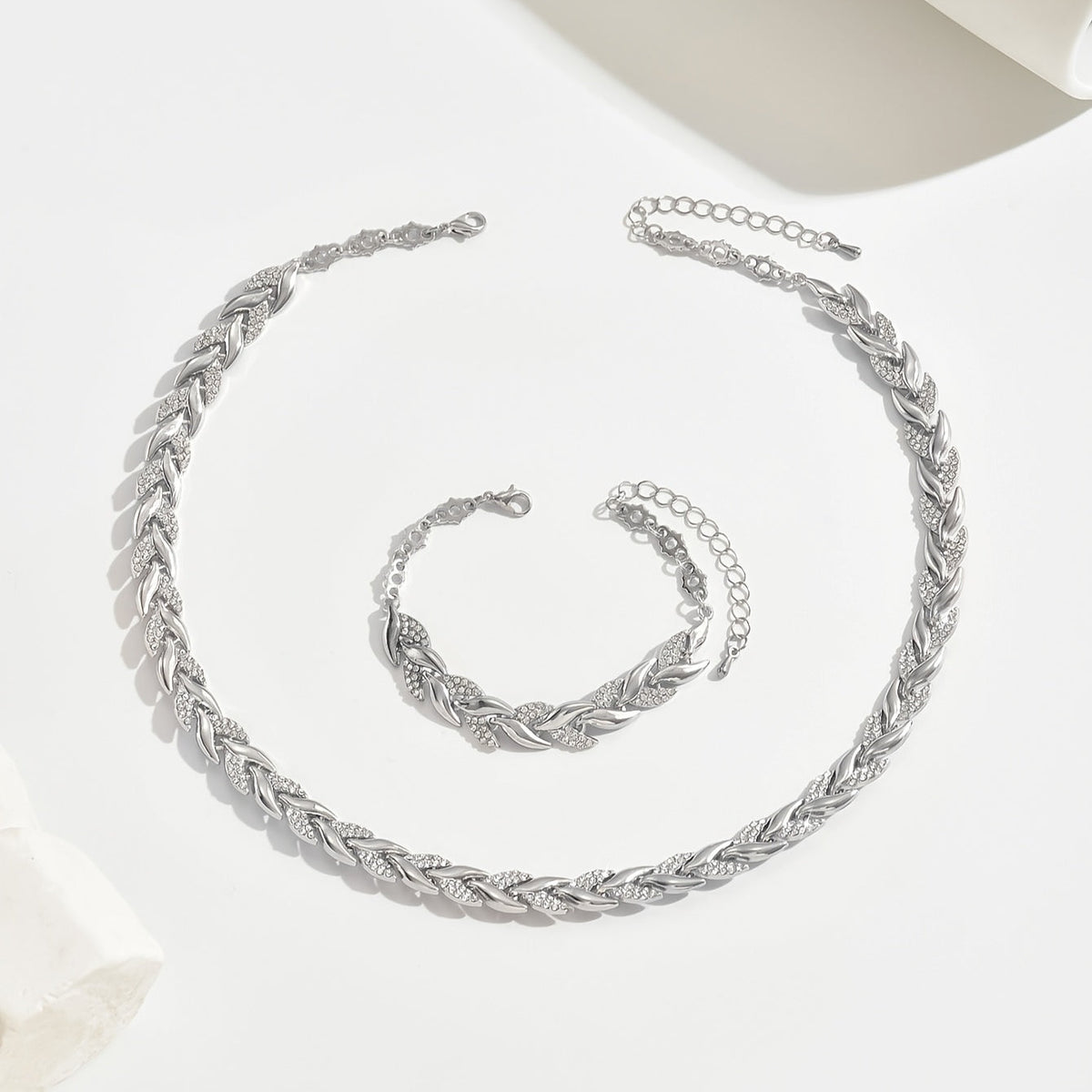 SERENA | CRYSTAL LEAF CHAIN NECKLACE & BRACELET SET