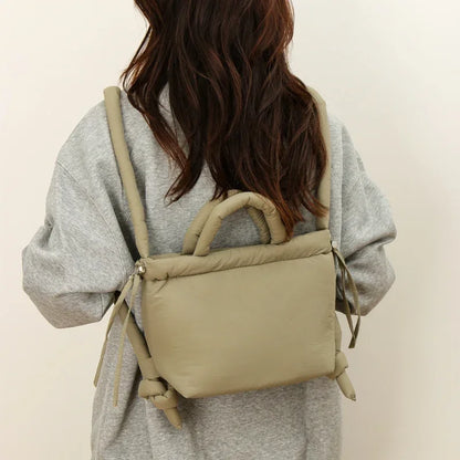 Adriana | Eckige Nylon-Crossbody-Tasche