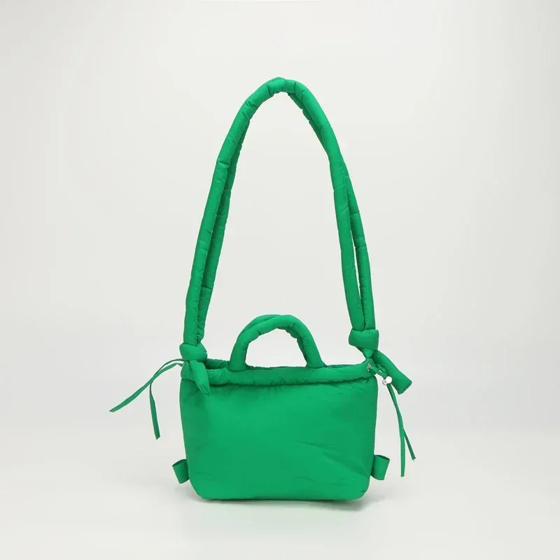 Adriana | Eckige Nylon-Crossbody-Tasche