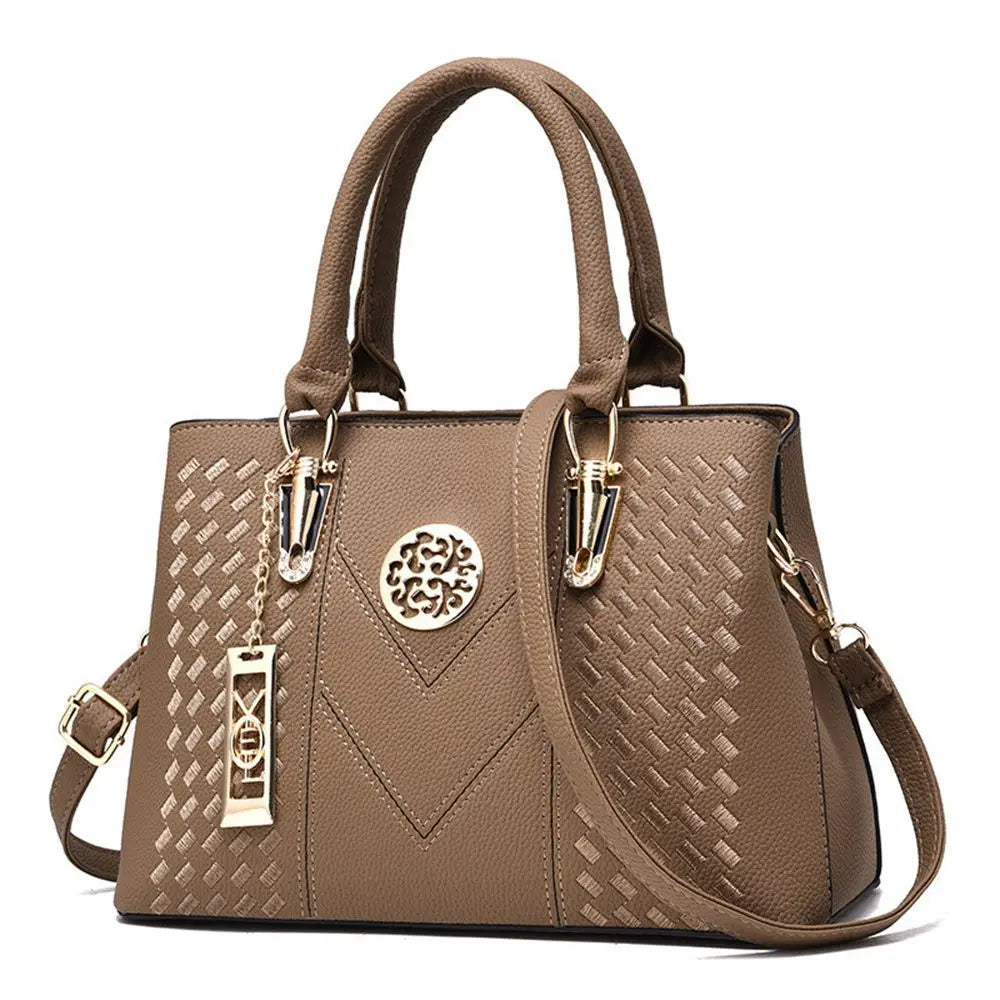 Amara | Bestickte Schultertasche