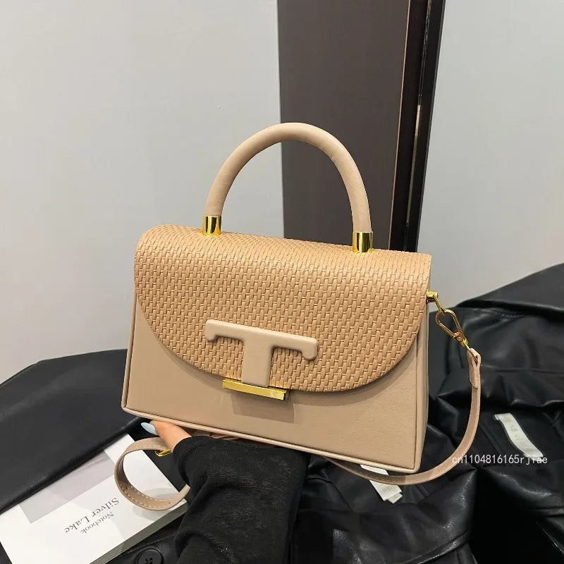 Zafira | Strukturierte Henkeltasche