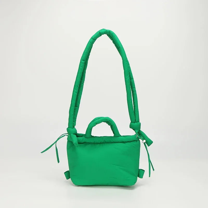 Adriana | Eckige Nylon-Crossbody-Tasche