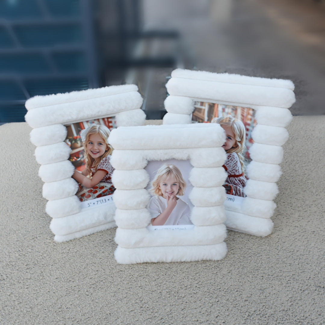 NOVELLA | WHITE RABBIT FUR STRIPE PHOTO FRAME