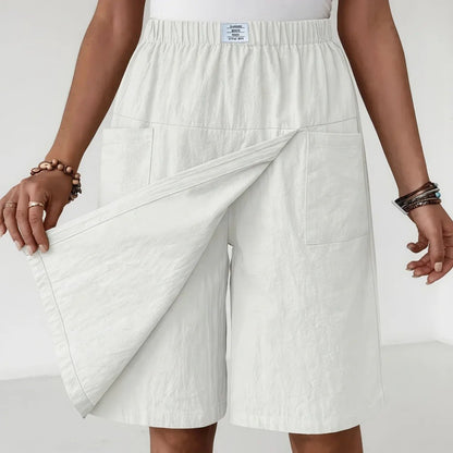 HEATHER | ELASTIC ACTIVE SHORTS WITH POCKETS